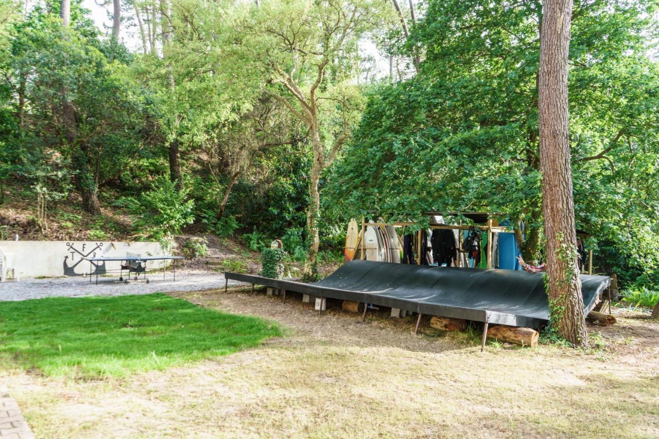 Roofless Surf Lodge 소르-호스고르 외부 사진
